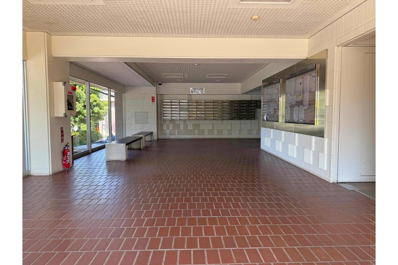 駅から8分!生活動線が見える静かなお部屋【マンション】