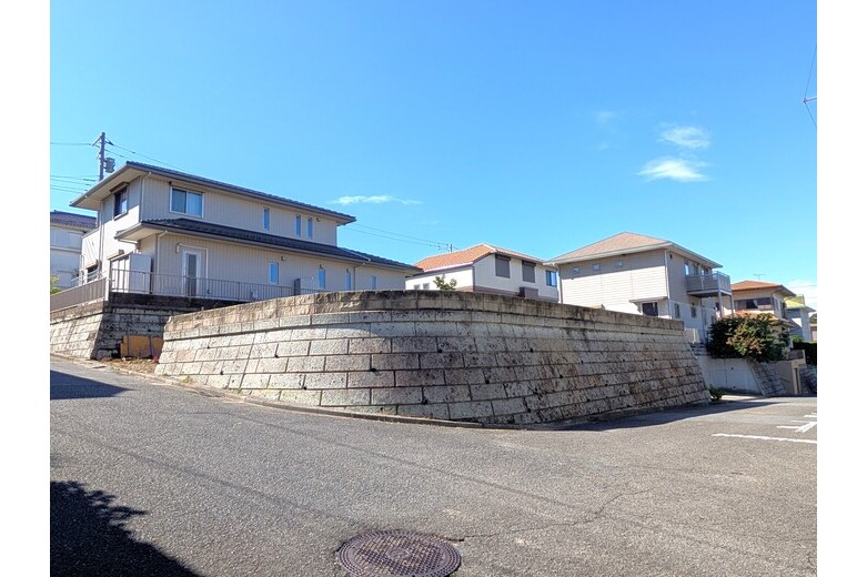 さあ、海の見える丘へ【土地】
