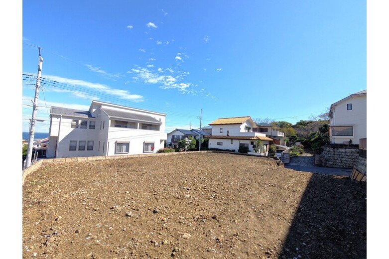 さあ、海の見える丘へ【土地】