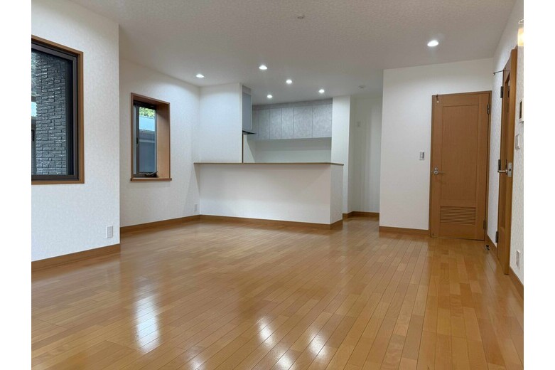 1階あなたで、2階は私【二世帯・戸建】