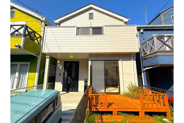 丘の上のアメリカンハウス【リノベ戸建】