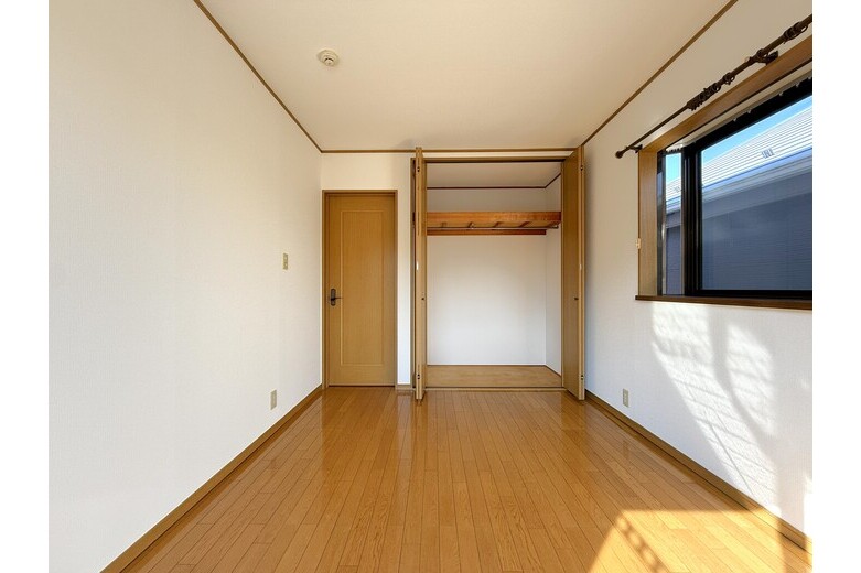 丘の上のアメリカンハウス【リノベ戸建】