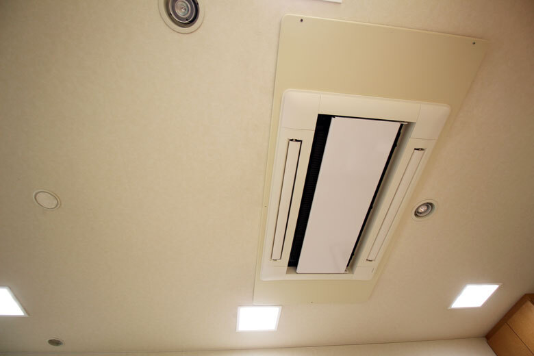 歴史が見守る空間に、新しい感性を【店舗】