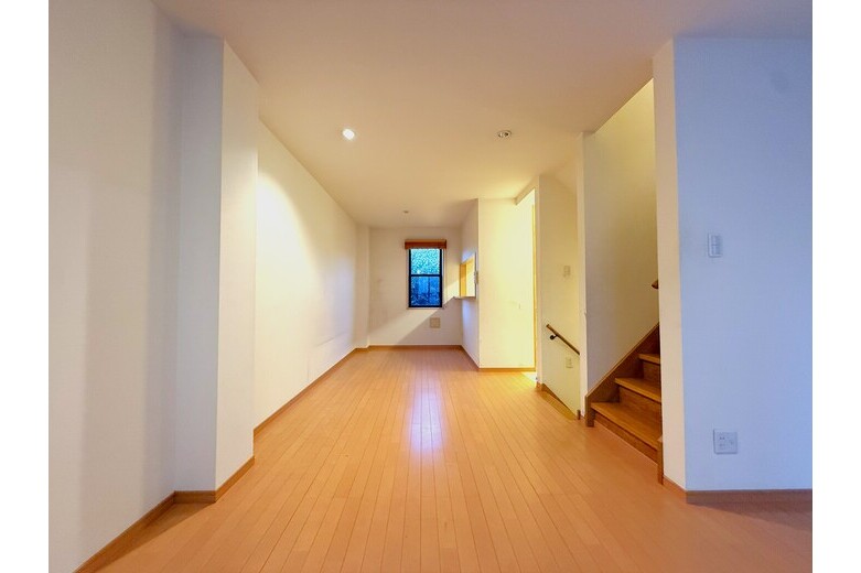 apartment 新宿2丁目　エアリアルタウン逗子海岸