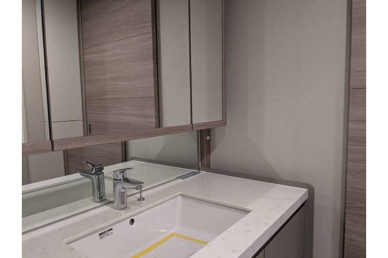 apartment 秋谷1丁目