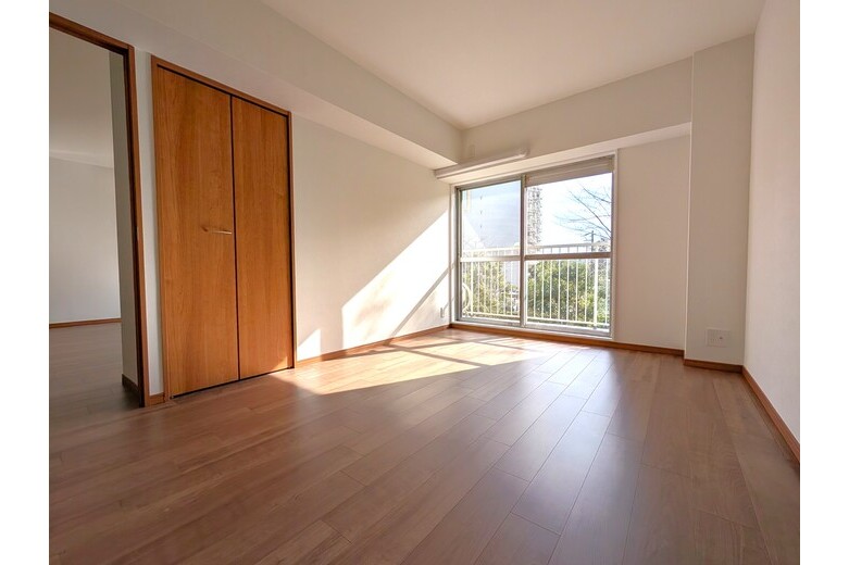 apartment 岡本 鎌倉ロジュマン D棟