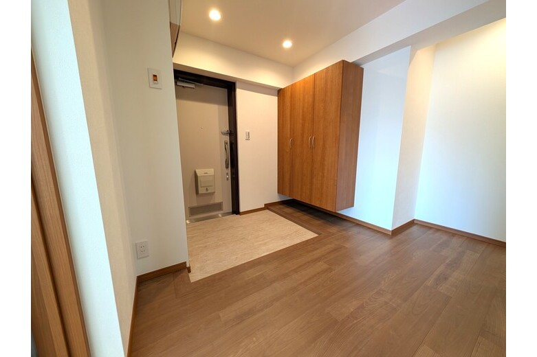 apartment 岡本 鎌倉ロジュマン D棟