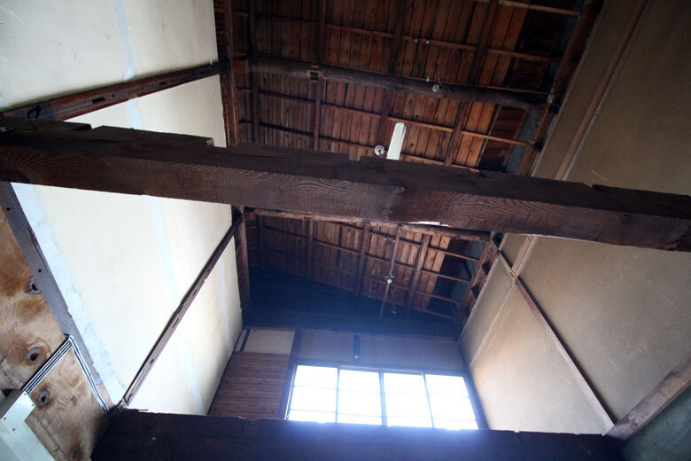 なんとなく、インダストリアル【店舗】