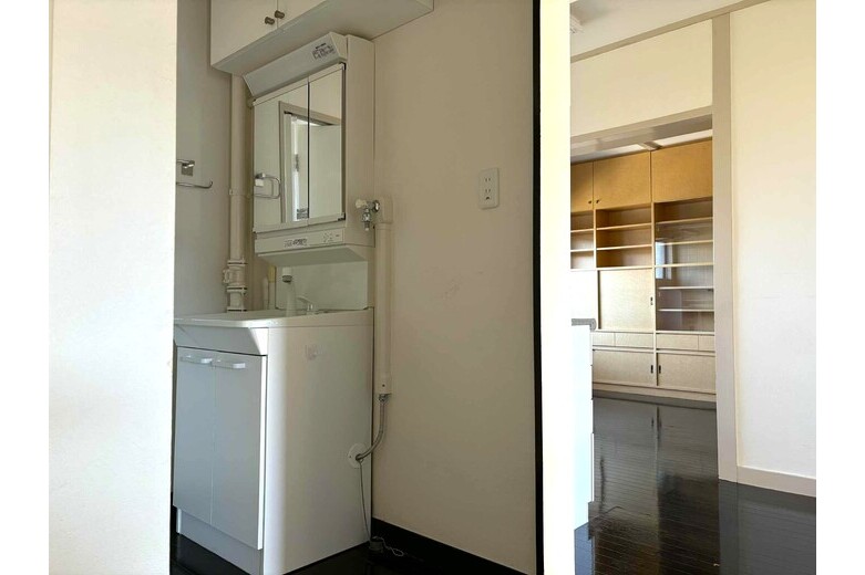 apartment 沼間２丁目紅葉台マンション