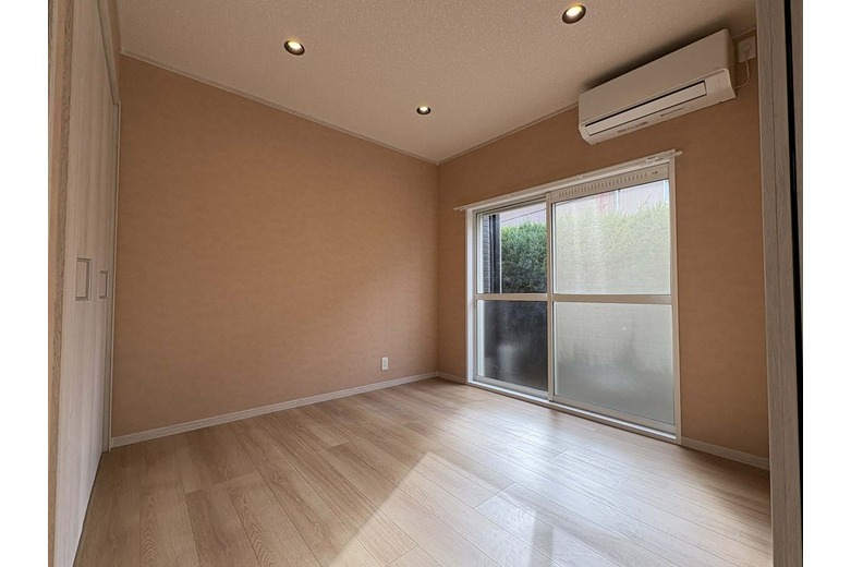 apartment 材木座5丁目　ウィスタリア材木座　1階