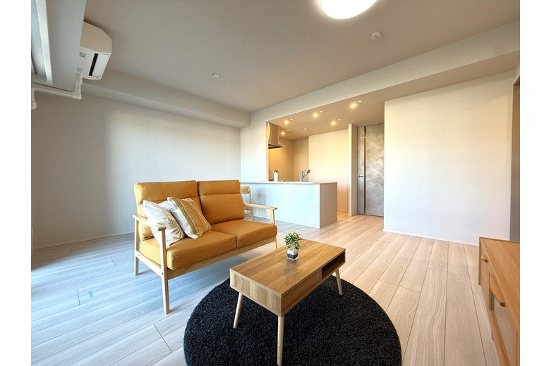 apartment 新宿1丁目　アージョ逗子