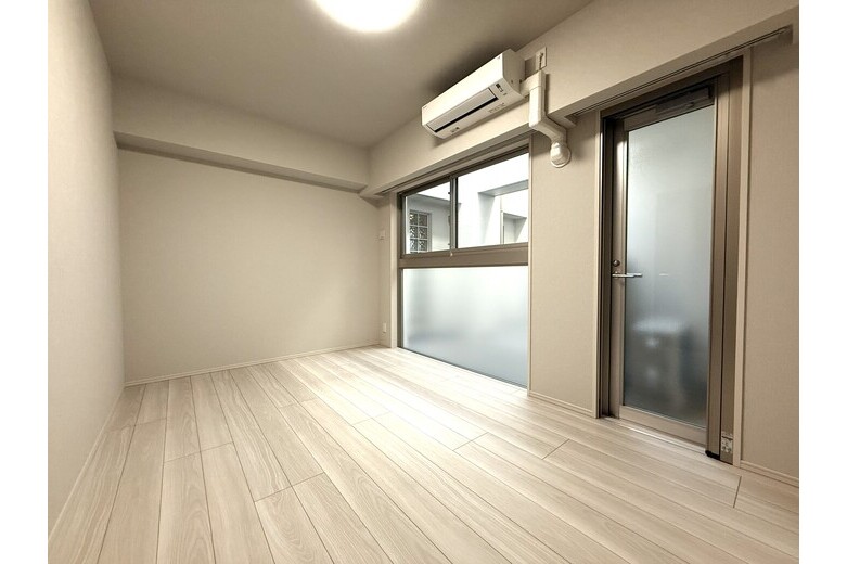 apartment 新宿1丁目　アージョ逗子