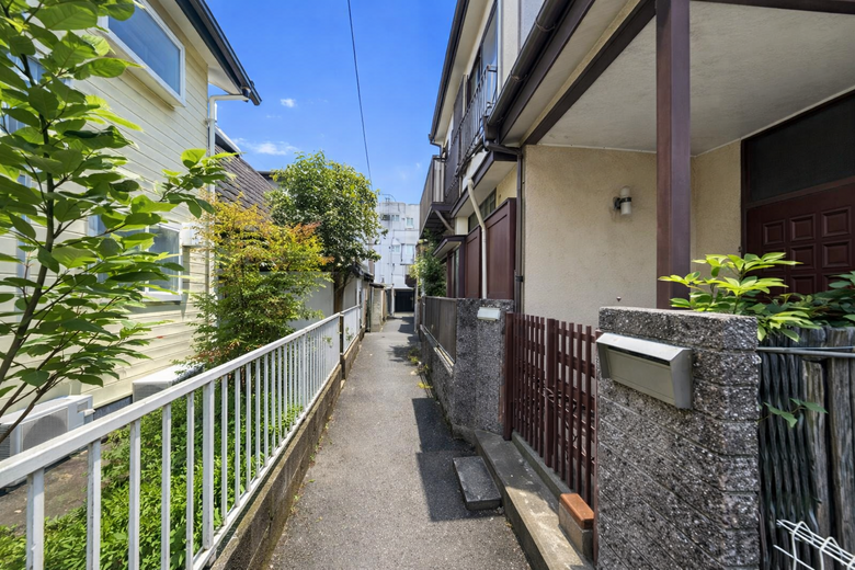 〈価格改訂〉江の島まで、散歩しよ 【古屋付土地】