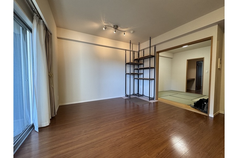 apartment 岩瀬