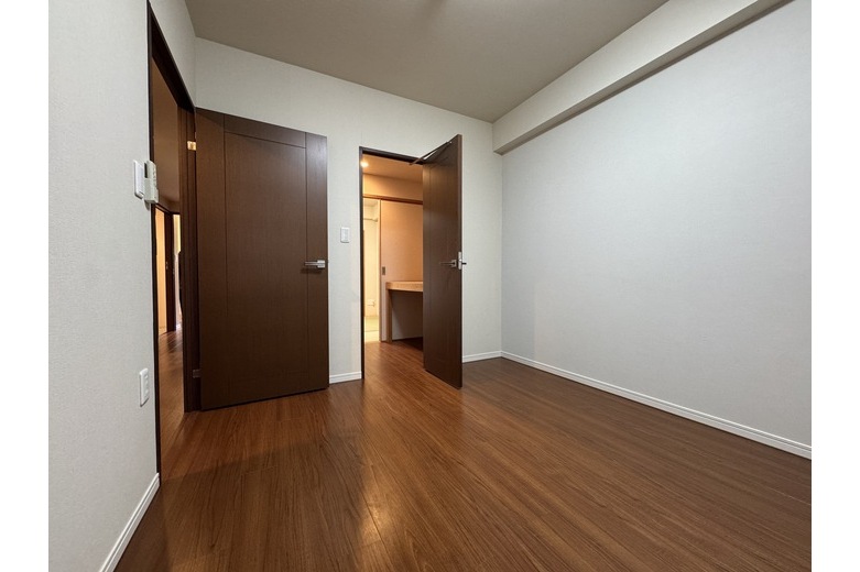 apartment 岩瀬