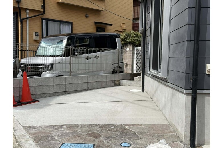 桜の木の上で【新築】