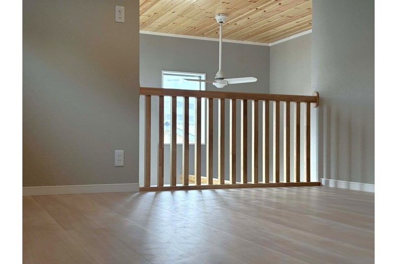 桜の木の上で【新築】