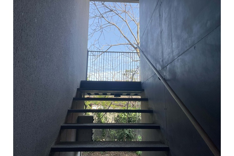 春うらら・RENHOUSE【アパート】