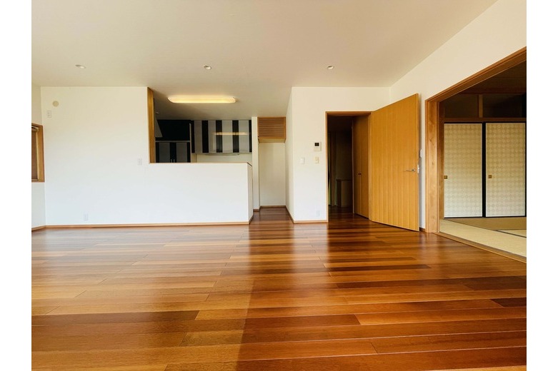 春うらら・RENHOUSE【アパート】