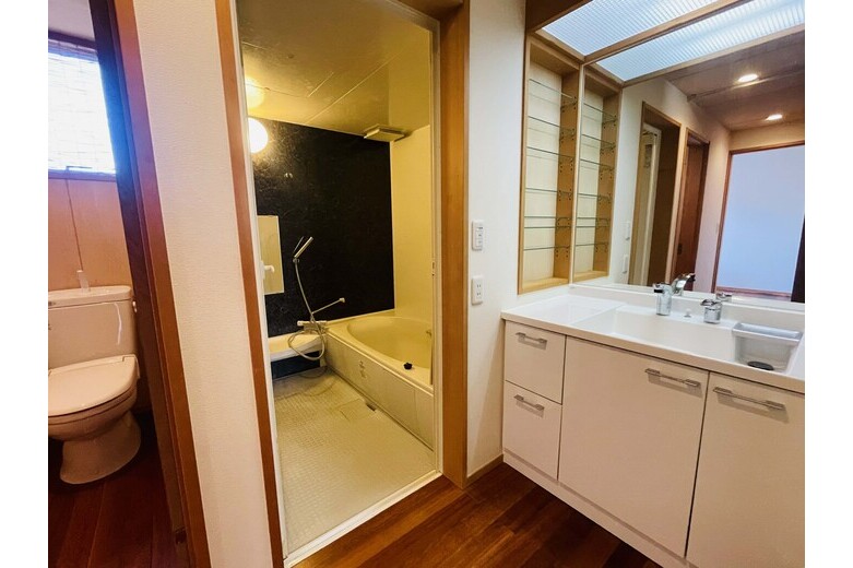 春うらら・RENHOUSE【アパート】