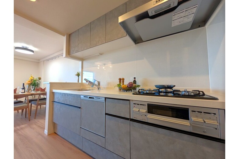 apartment 鵠沼桜が岡3丁目