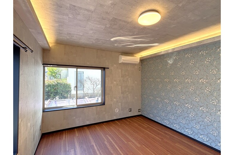 apartment 山の根１丁目　グレード１逗子
