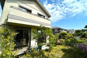 緑と陽だまりに包まれ、守られる暮らし。【戸建】