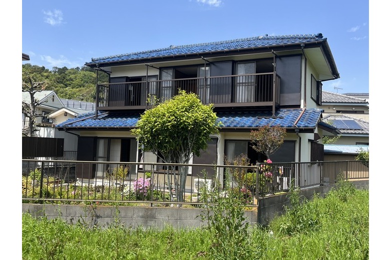 レトロチック・ガーデン 【中古戸建】