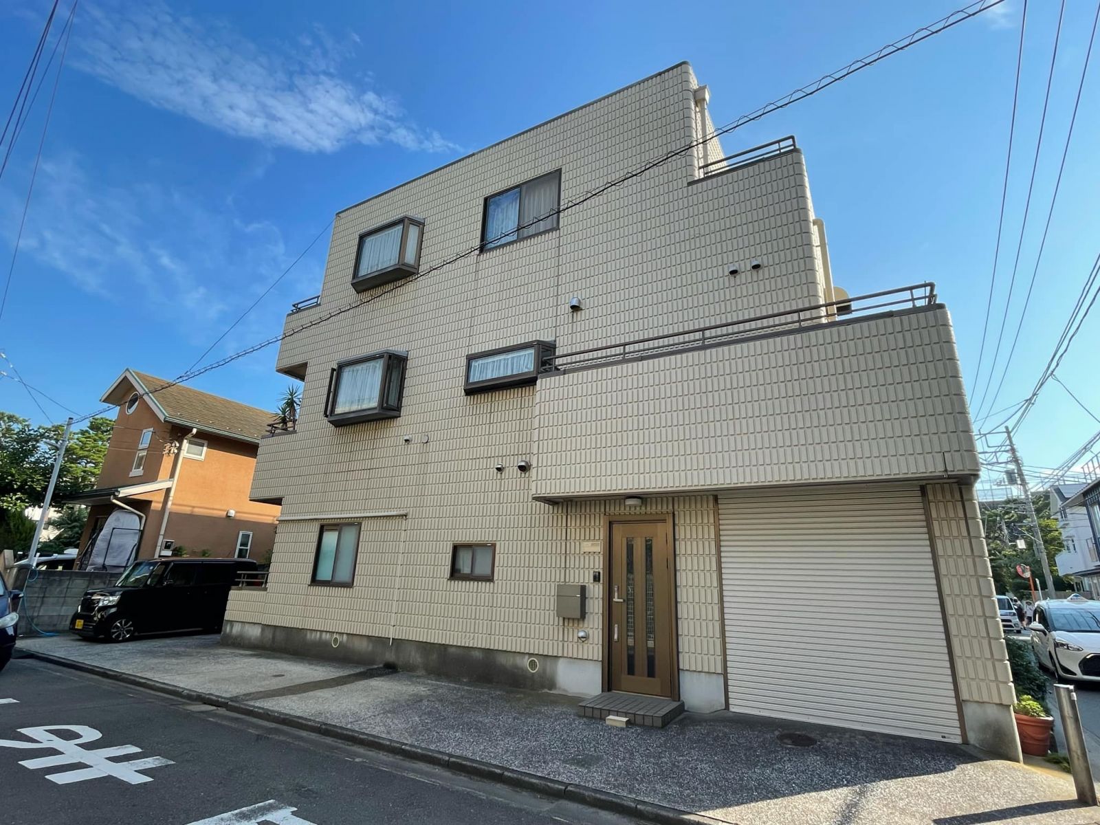 apartment 新宿1丁目